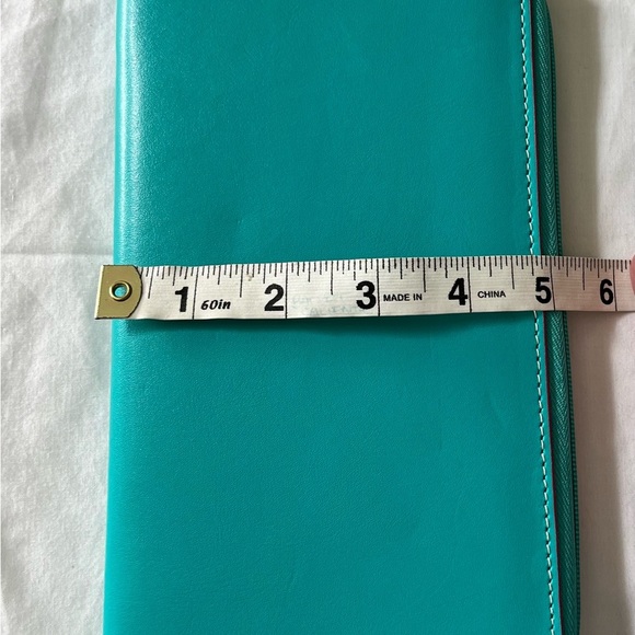 BAEKGAARD Turquoise Leather Zip Round Passport Travel Wallet EUC. - Picture 11 of 13
